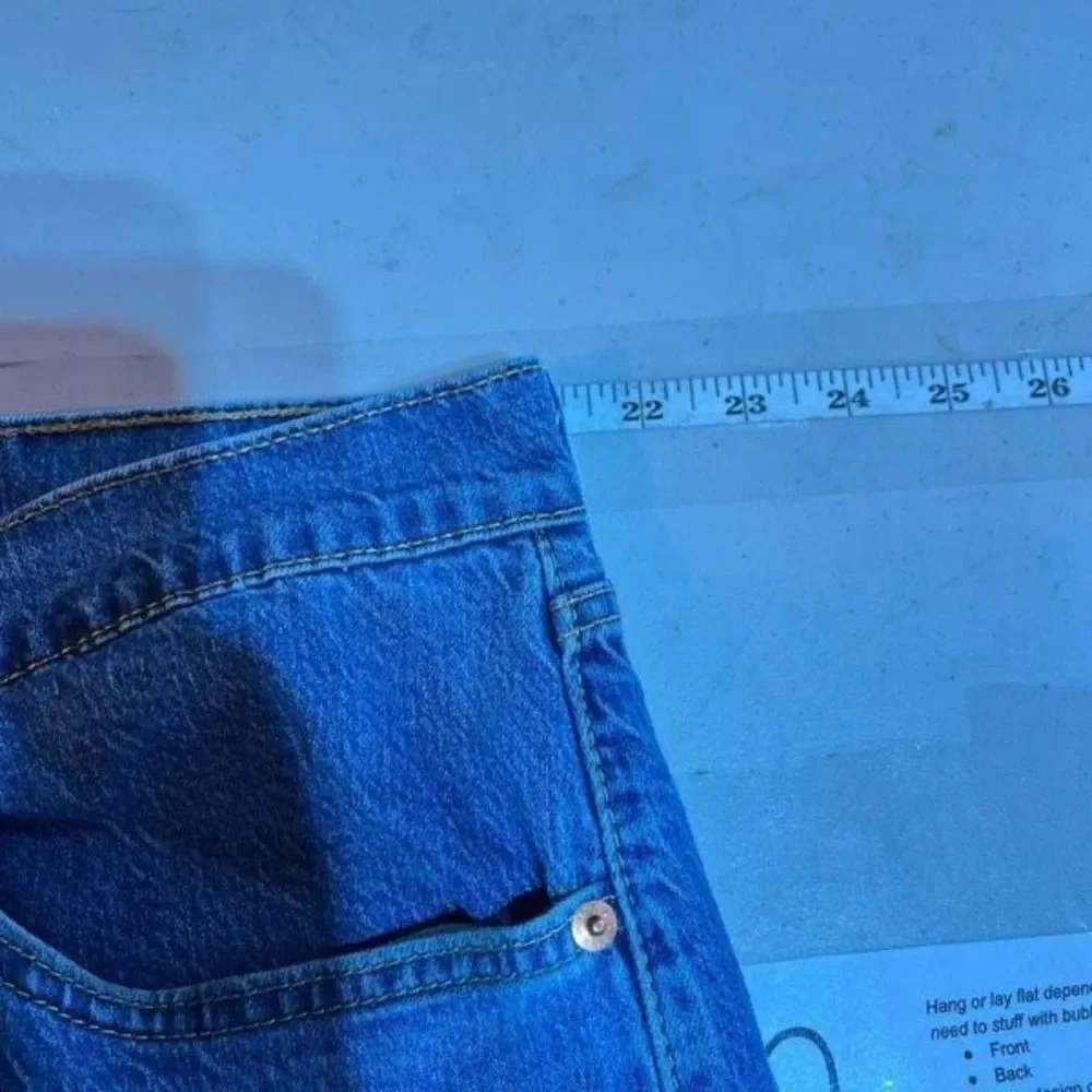 Levi's 505 High-Rise Straight Leg Jeans Blue Denim Light‎ Wash Size 42x30 worn